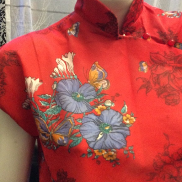 sheer red floral short sleeve kimono top - Picture 2 of 8